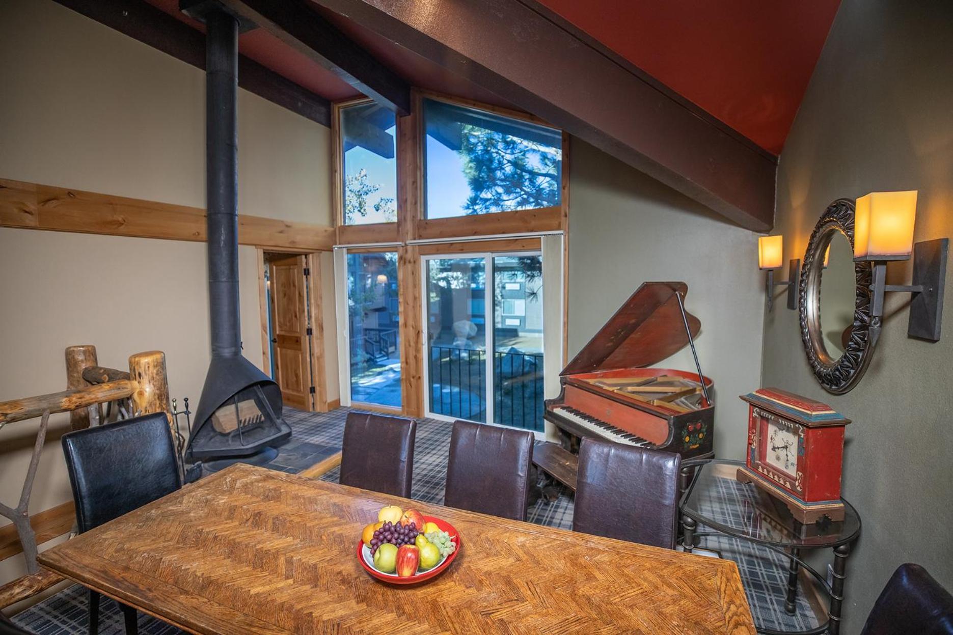 Outbound Mammoth Villa Mammoth Lakes Room photo